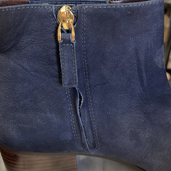 Talbots navy blue stacked heel zip closure suede ankle boot Sz 7m - Picture 6 of 9